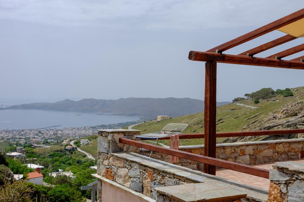 Makronas Apartments Каристос Экстерьер фото